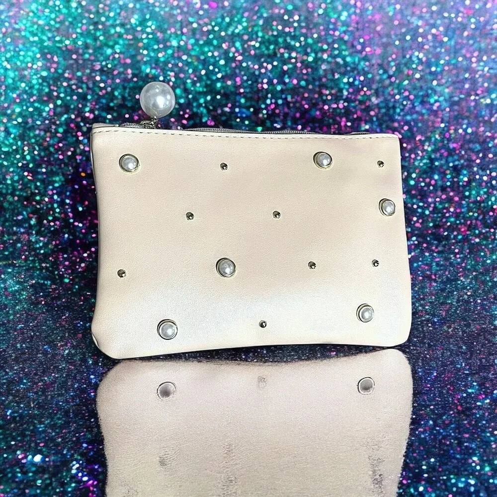 IPSY Glitz & Glam Mystery Bag Zippered 5” x 7” New Without Tags Bag Only